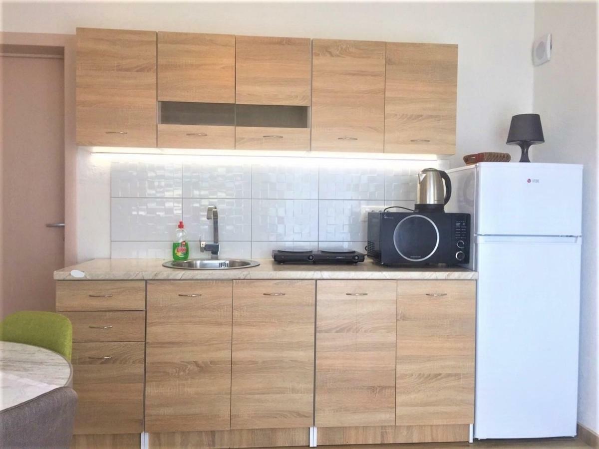 Apartment Monterria 3*