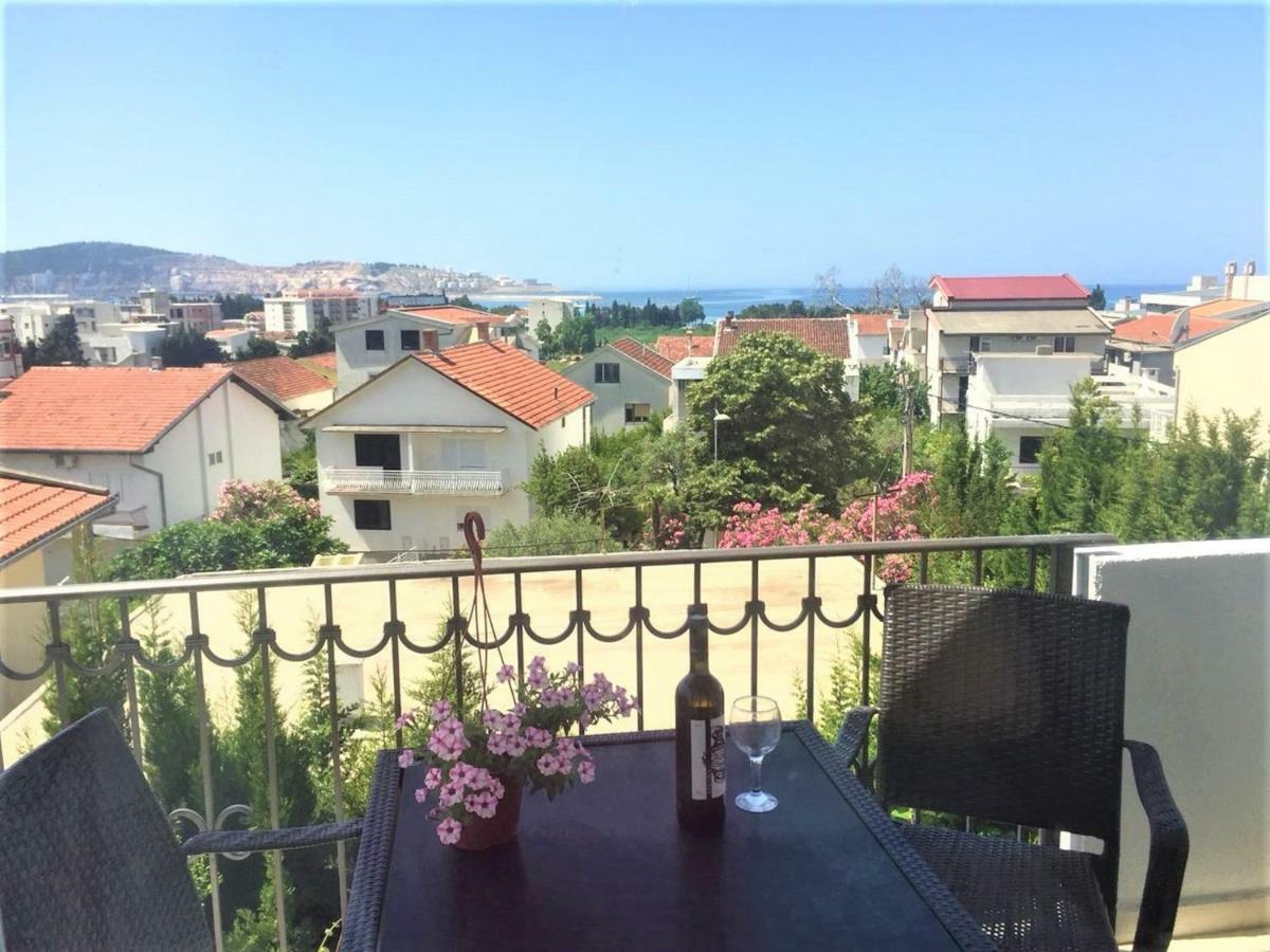 Monterria Appartement Bar